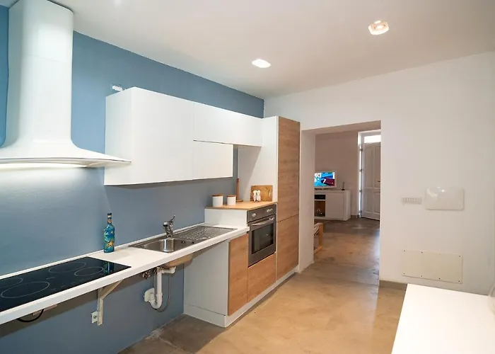 Casa Deledda 度假居 *