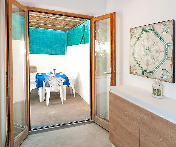 Dom wakacyjny Casa Deledda *